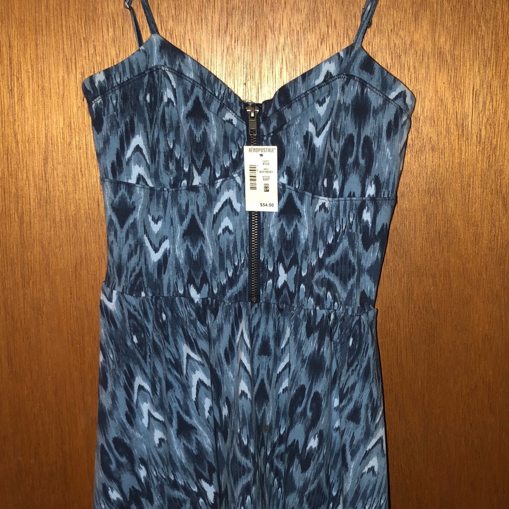 blue dress